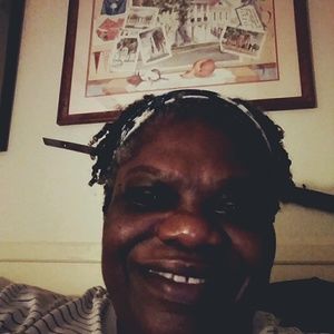 Meet your Posher, Bobbie